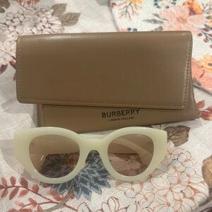 Burberry Ivory Sunglasses with Brown Case